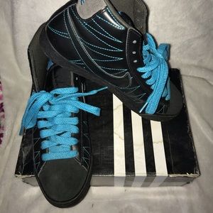 Nike high top sneakers